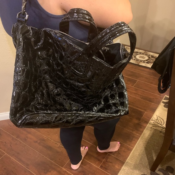 SOLD❌ Givenchy XL Nightingale Bag 👜❤️ - Picture 9 of 9